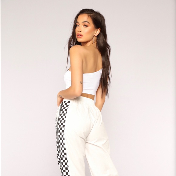 [fashion nova] • [jordan one shoulder crop top] - Picture 5 of 6